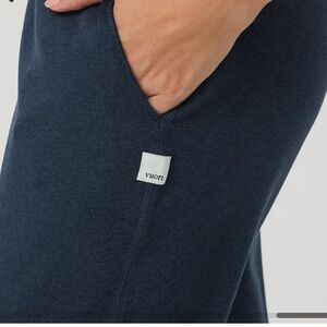 Vuori Dream knit midnight heather performance jogger and Plyo tank set - Lg/Xl